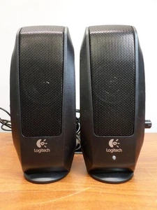 Logitech S120 4.4 Watt 2.0 Stereo Speakers Black (880-000403) For PC and Mac - Afbeelding 1 van 7