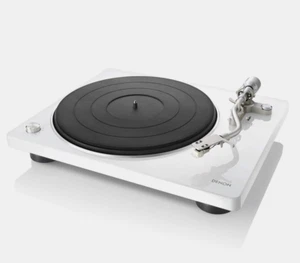 Denon DP-400 HiFi Plattenspieler mit Geschwindigkeit Auto Sensor Riemenantrieb Farbe Weiß - Bild 1 von 8