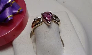 Estate 1.00ct Natural Pear Rhodalite Garnet Open Bar sides 14Kt Y/Gold Ring#5800 - Bild 1 von 4