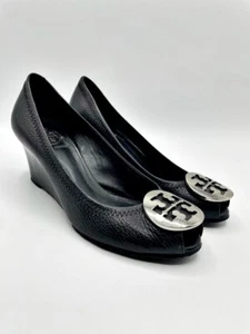 Tory Burch Sally 2 Black Leather Silver Medallion Wedge Pumps 2.5In. Heels 6M - Picture 1 of 8