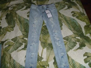WOMENS NEW NWT SKINNY BLUE JEANS HOLES DISTRESSED PANTS MID RISE ROLL UP DENIM - Picture 1 of 7