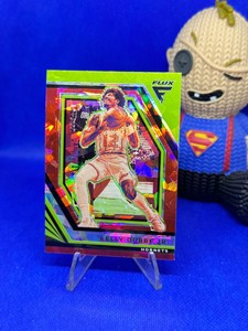 2022-23 Flux Red Cracked Ice Kelly Oubre JR.  #28- Hornets