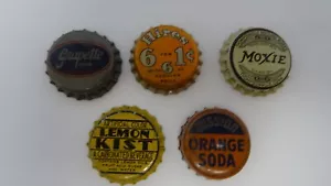 5 VINTAGE SODA POP BOTTLE CAPS - GREAT SHAPE - Picture 1 of 6
