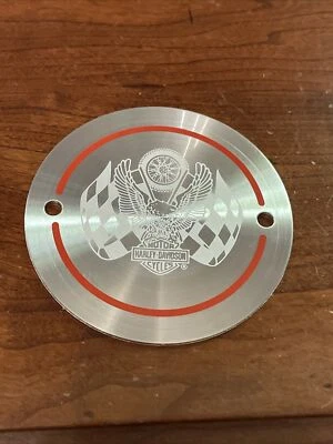HARLEY POINTS Temporizador EMBLEMA XR1000 RACING EAGLE SPORTSTER 32502-83 NOS Cubierta OEM Foto 1 de 3