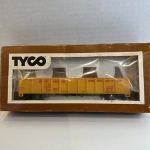 TYCO HO Scale - Gondola Car with Pipe Load Union Pacific  341B In Box - Picture 1 of 3