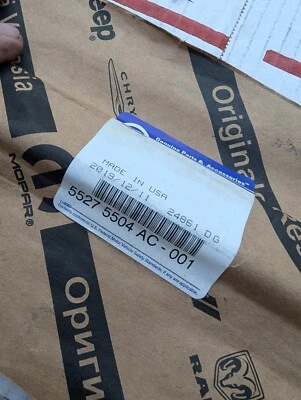 NOS 2001-02 Mopar Dodge Ram ♈ 2500 3500 cinturón de puerta resistente a la intemperie derecha 55275504AC Foto 1 de 4