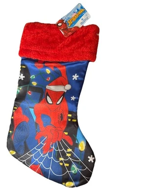 Medias Spyderman vienen con libro para colorear de Navidad Foto 1 de 3