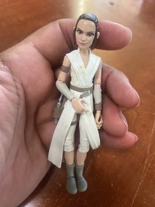 Star Wars Disney Scatola Giocattolo Personaggio Rey - Foto 1 di 6