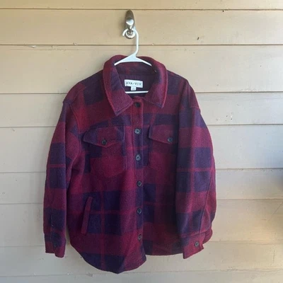 Ava & Viv клетчатый на пуговицах Shacket - размер 1x - осень уютный - Изображение 1 из 4