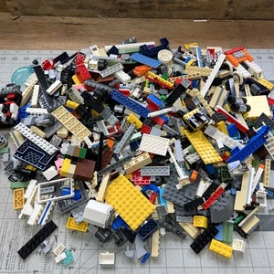 LEGO Lote a Granel 3.6 Lbs Ladrillos Aleatorios Placas Piezas Piezas Colores Mezclados Limpio - Imagen 1 de 24