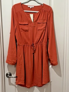 NUEVO CON ETIQUETAS Vestido Blusa Daniel Rain Mediano Para Mujer Cintura Ajustada Mangas Ajustables - Imagen 1 de 6