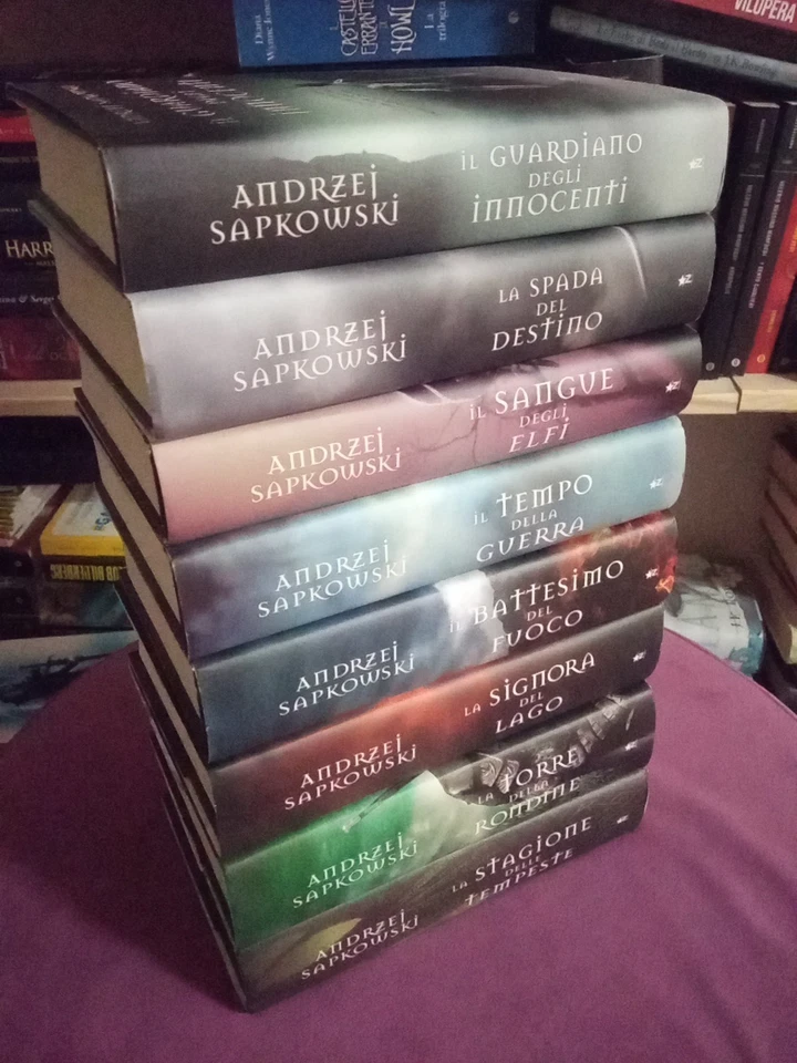 ANDRZEJ SAPKOWSKI THE WITCHER 8 VOLUMI SAGA COMPLETA EDITRICE NORD - Immagine 1 di 4