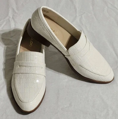 ALDO Gwirani Croc Embosed White Synthetic Leather Loafers Women's Size 7.5 New - Image 1 of 4