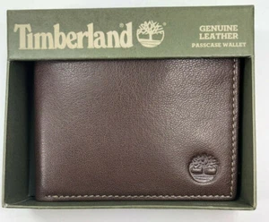 BILLETERA TIMBERLAND / Marrón / Cuero de Calidad Bi Plegable con Caja de Regalo Reg $55 - Imagen 1 de 6