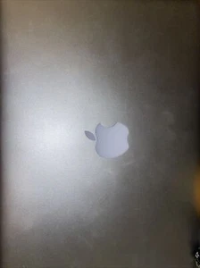 MacBook Pro (PRODUCERS EDITION) - Picture 1 of 3
