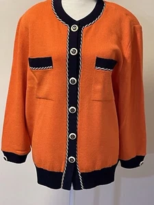 Stunning St John Collection ,Santana Knit Two Piece Skirt Suit, Size L - Picture 1 of 11