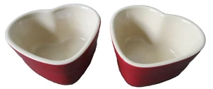 Le Creuset Pair of Heart Shaped Mini Cocotte Ramekins Ombre Cherry Red Cerise - Picture 1 of 6
