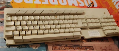 ATARI ST Keyboard intern with cord (working) 1040 german classic 16-bit key mis - Bild 1 von 4