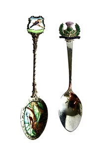 bIRD SPOON CZECHOSLOVAKIA ENAMEL + FRAE BONNIE SCOTLAND THISTLE VINTAGE neocurio - Picture 1 of 18