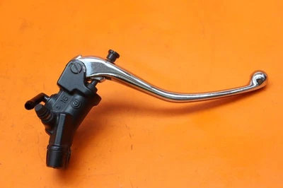 Yamaha YZF R6 2008-2016 OEM BREMBO FRENO DELANTERO CILINDRO MAESTRO Y PALANCA CROMADA Foto 1 de 4