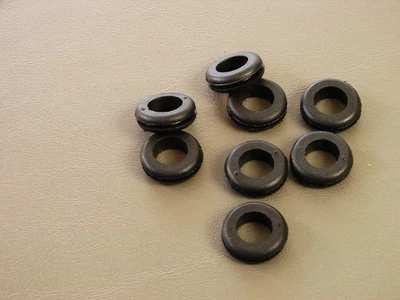 8 Pack Brand NEW Genuine ProCraft 7/16" Black Rubber Grommets RG437/750