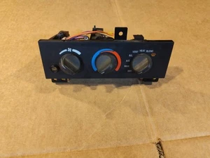1994-1996 Chevy Caprice Impala SS A/C Heater Control Complete - Picture 1 of 4