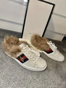 Men’s Gucci Ace Embroidered Bee With Fur Sneakers - Size Gucci 11 - NWB - Picture 1 of 15
