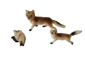 Vintage Fox Figurines Set Of 3 Hong Kong Plastic 3" To 2"   - Picture 1 of 6