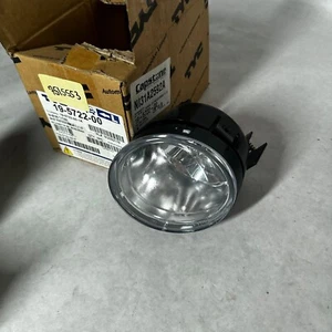 TYC 19-5722-00 Driver Side Fog Light For 2004 - 2007 Titan Armada Pathfinder - Picture 1 of 7