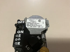 NEW RUUD RHEEM WEATHERKING 60-101921-05 GAS VALVE WHITE RODGERS 36J56-201 - Picture 1 of 6