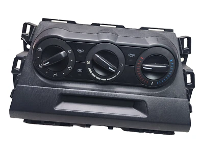 2014-2016 Mazda 3 AC Heater Climate Temperature Control Unit 61 190B OEM - Image 1 of 4