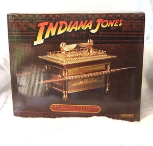 Sideshow Indiana Jones Ark of the Covenant 1:4 scale. - Picture 1 of 8