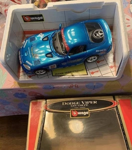 Burago 1:18 Die Cast Dodge Viper GTS Coupe IQuest Motorsports Racing Car - Picture 1 of 7
