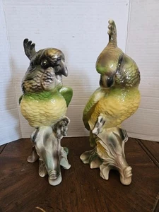 Set of 2 Vintage Cockatoo Parrot Ceramic Figurines Sitting on Corn #2695 - Picture 1 of 7