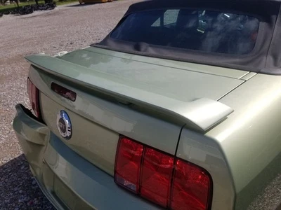 06 2006 FORD MUSTANG CONVERTIBLE TRUNK GREEN  Foto 1 de 4