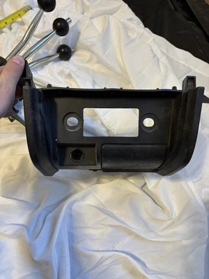 Cenicero/bisel de radio AMC Javelin/AMX tablero inferior 1968-1969 Foto 1 de 4