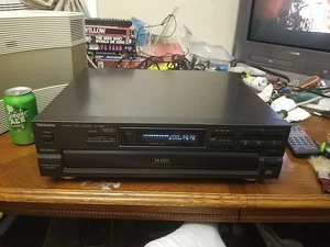 TECHNICS SL-PD827 MASH 5-Disk Compact Disk Player NO Remote- Tested/Working - Picture 1 of 6