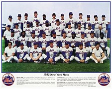 MLB 1982 New York Mets Team Picture with Names Color 8 X 10 Photo Picture