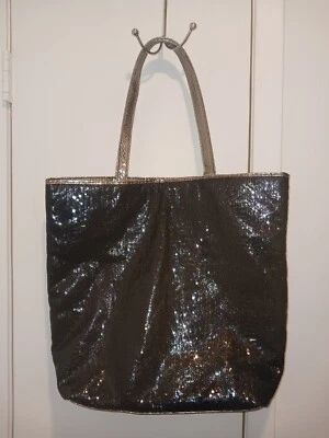 Bolso de hombro/tote/viaje Sondra Roberts cuadrado extra grande lentejuelas negras Foto 1 de 4