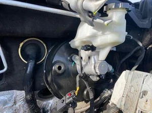 Chevy Colorado Z71 3.6L Power Brake Booster w Cylinder 2016 2017 18 19 20 21 22 - Picture 1 of 4