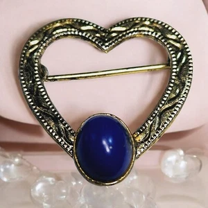 Etched Heart Brooch Blue Stone Beaded Loyalty Pin Gold Tone Unique Love Unisex - Picture 1 of 9