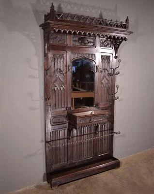 Antiguo soporte gótico francés para árbol/salón/abrigo/sombrero en madera maciza de roble Foto 1 de 4