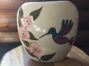 Vase with Hummingbirds & Flowers Pottery Signed Hand Painted VTG - Picture 1 of 6