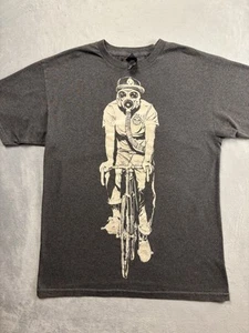Obey Propaganda Gas Mask Biker T-shirt Men’s Size Medium Graphic Streetwear Tee - Picture 1 of 9