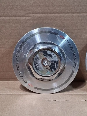 1991 - 1996 年雪佛兰科迈罗中心帽车轮装饰帽 10119598 原始设备制造商 — 第 1/3 张图片