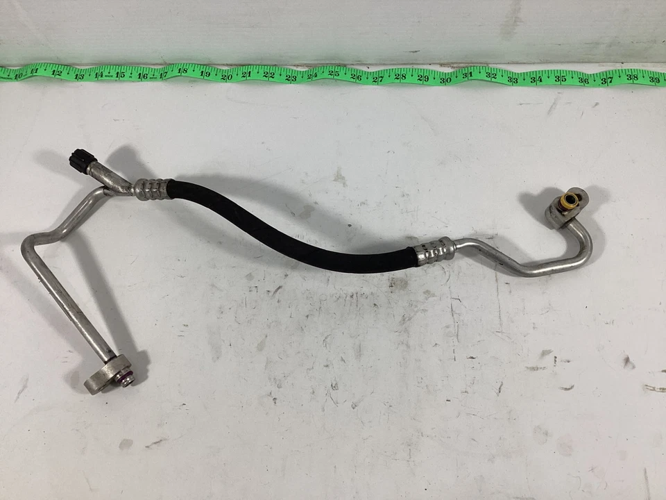 2006 - 2008 BMW 750i Air Conditioning A/C Condenser Water Hose Line 9140738 OEM. - Image 1 of 4