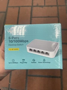 TP-LINK 5 Port Fast Ethernet 10/100Mbps Network Switch Desktop RJ45 - TL-SF1005D - Picture 1 of 2