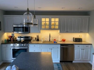 KitchenLEDs, easy Do It Yourself under cabinet lights - Picture 1 of 21