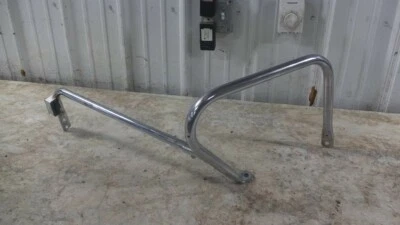 05 Harley Davidson FLHTI Electra Glide Rear Right Saddlebag Bag Mount Bracket  - Image 1 of 4