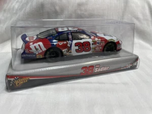 Elliott Sadler #38 M&M's COMBOS RWB Paint 2005 Ford Taurus NASCAR 1:24 MIB - Picture 1 of 6